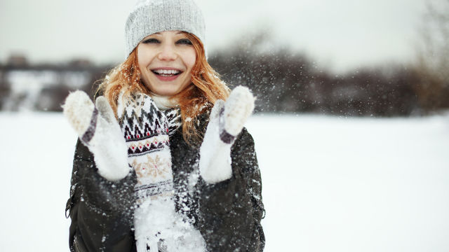 Mujer en la nieve 